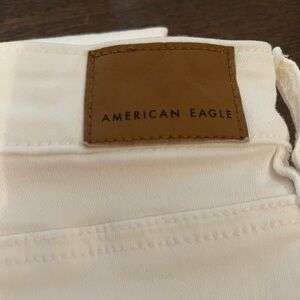 American Eagle - Super High Rise White Skinny Jeans - Regular Length